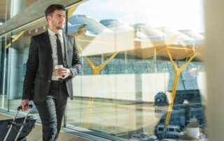 Más de la mitad de las empresas españolas vuelven a viajar